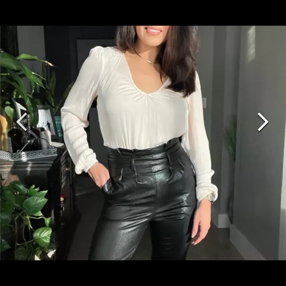 Evereve Commando Faux Leather Paper-Bag Pant - Picture 3 of 6